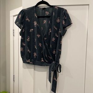 Floral Wrap Top - Black